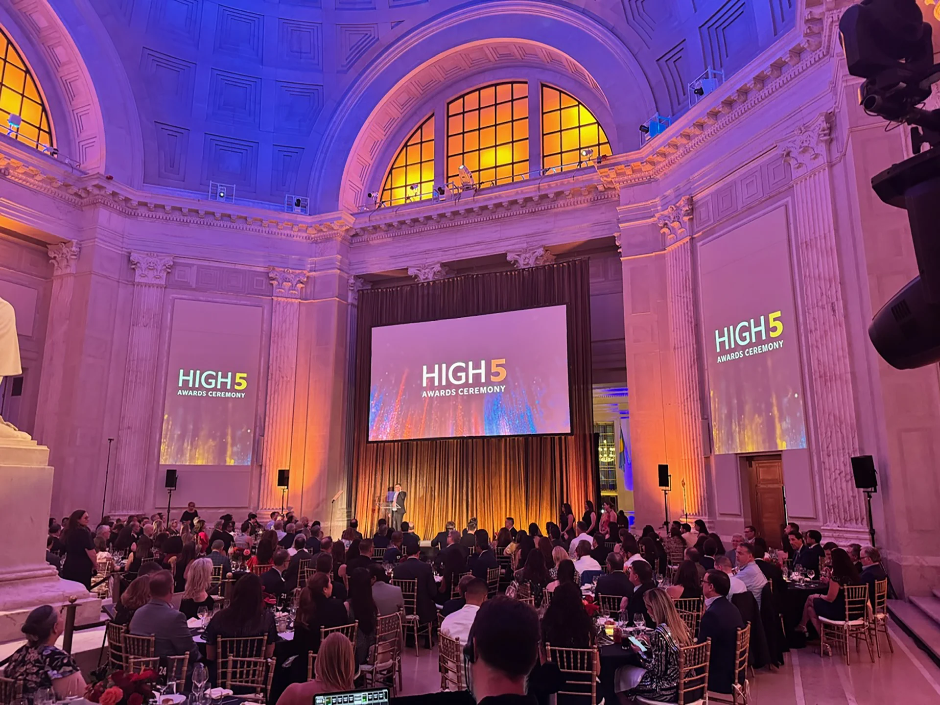Showorks AV, an AV production company Philadelphia, provides stage screens and colorful lighting for the High 5 Awards.